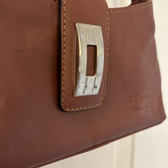 T. Giorgio Italian Leather Handbag in Chestnut Brown - Picture 3 of 10